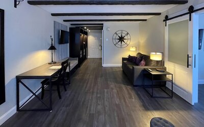 The Century House Latham - North Albany, an Ascend Collection Hotel