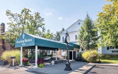 The Century House Latham - North Albany, an Ascend Collection Hotel