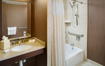 Hilton Garden Inn Albany Airport