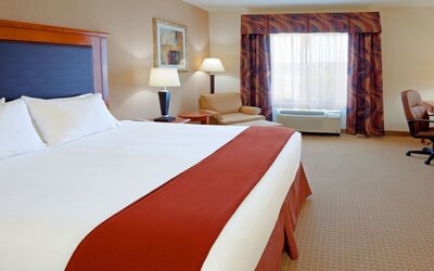 Holiday Inn Express & Suites Albany Airport Area - Latham by IHG
