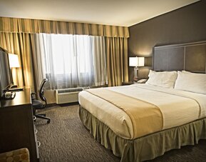 Holiday Inn Hotel & Suites Anaheim by IHG