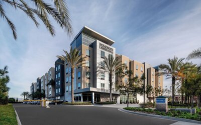 Homewood Suites by Hilton Anaheim Resort – Convention Center
