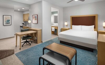 Homewood Suites by Hilton Anaheim Resort – Convention Center