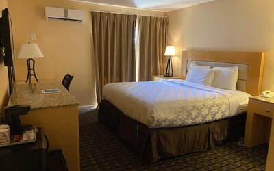 Lemon Tree Hotel & Suites Anaheim