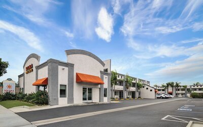 Solara Inn and Suites