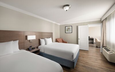 Solara Inn and Suites