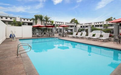 Solara Inn and Suites