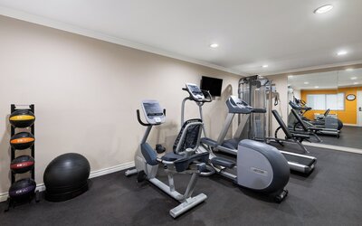 Solara Inn and Suites