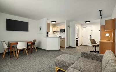 TownePlace Suites By Marriott Anaheim Maingate Near Angel Stadium