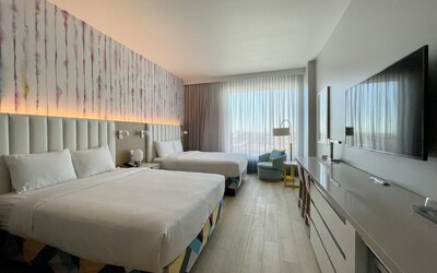 The Viv Hotel, Anaheim, a Tribute Portfolio Hotel