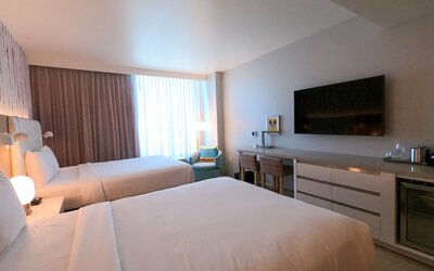 The Viv Hotel, Anaheim, a Tribute Portfolio Hotel