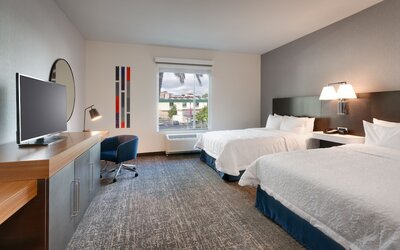 Hampton Inn  & Suites Anaheim Resort Convention Center