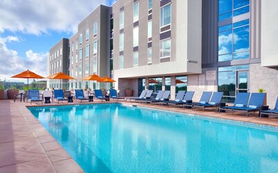 Hampton Inn  & Suites Anaheim Resort Convention Center