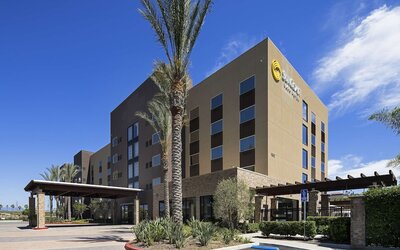 SunCoast Park Hotel Anaheim Resort, Tapestry by Hilton