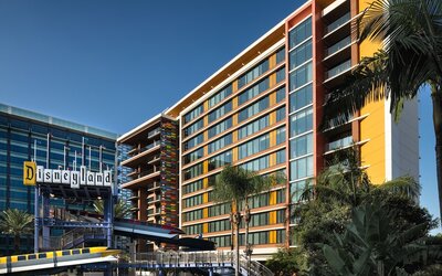 The Villas At The Disneyland Hotel