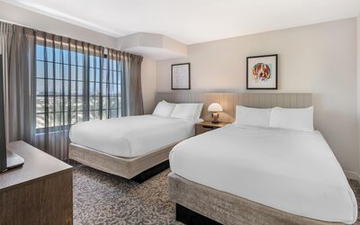 Suite, Multiple Beds (Two Bedroom)