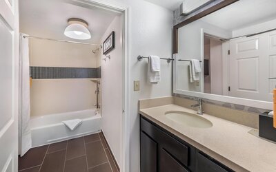 Sonesta ES Suites Anaheim Resort Area