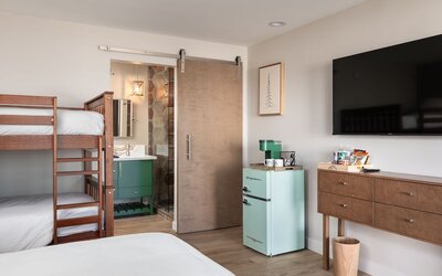 California Inn