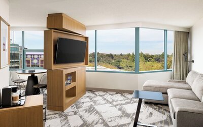 Sheraton Cerritos Hotel