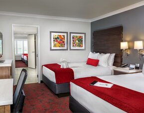 Desert Palms Hotel & Suites