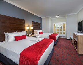 Desert Palms Hotel & Suites