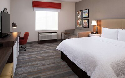 Hampton Inn & Suites Buena Park