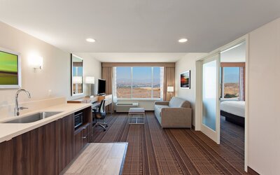 Holiday Inn Diamond Bar - Pomona by IHG