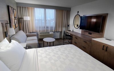 DoubleTree by Hilton Buena Park
