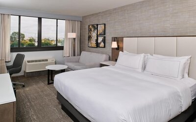 DoubleTree by Hilton Buena Park