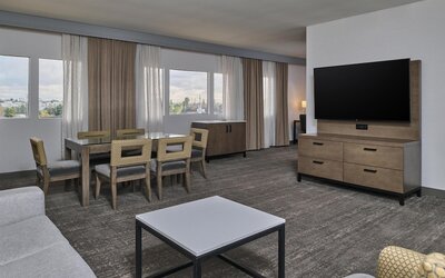 DoubleTree by Hilton Buena Park