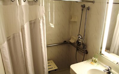 DoubleTree by Hilton Buena Park