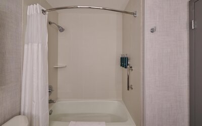 DoubleTree by Hilton Buena Park
