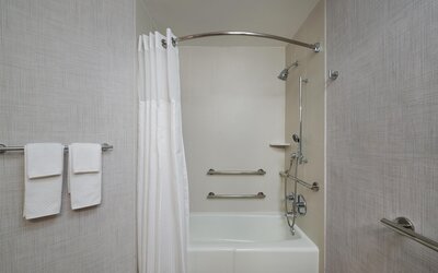 DoubleTree by Hilton Buena Park