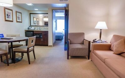 The Buena Park Grand Hotel & Suites