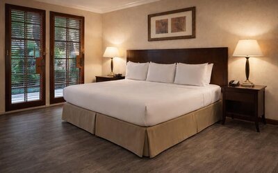 The Buena Park Grand Hotel & Suites