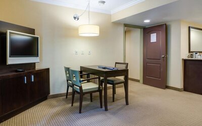 The Buena Park Grand Hotel & Suites