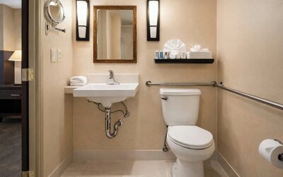 The Buena Park Grand Hotel & Suites