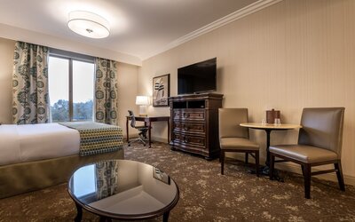 Ayres Hotel Seal Beach - Cypress