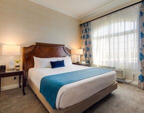 Ayres Suites Diamond Bar