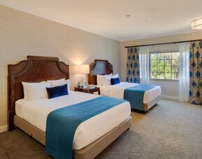 Ayres Suites Diamond Bar