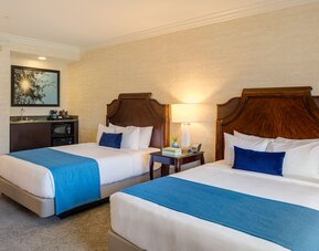 Ayres Suites Diamond Bar