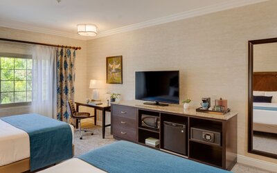 Ayres Suites Diamond Bar