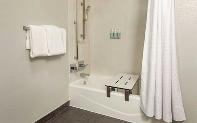 Courtyard by Marriott Anaheim Buena Park