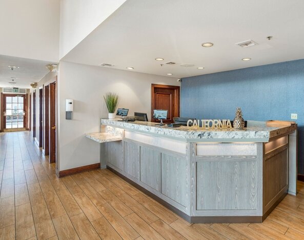 Chase Suites Hotel Brea-Fullerton
