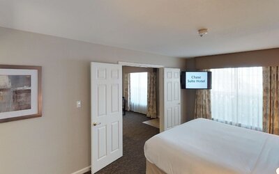 Chase Suites Hotel Brea-Fullerton
