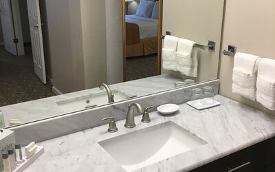 Chase Suites Hotel Brea-Fullerton