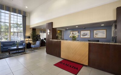 Ramada by Wyndham Costa Mesa/Newport Beach