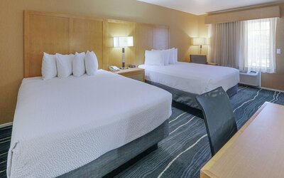 Ramada by Wyndham Costa Mesa/Newport Beach