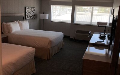 DoubleTree by Hilton Fullerton