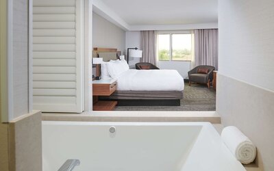 DoubleTree by Hilton Fullerton